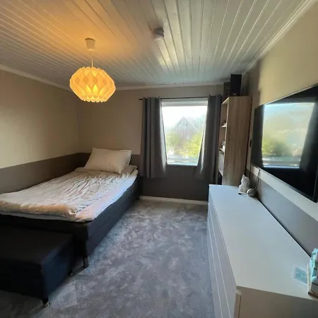 Sentrumsnaer דירה